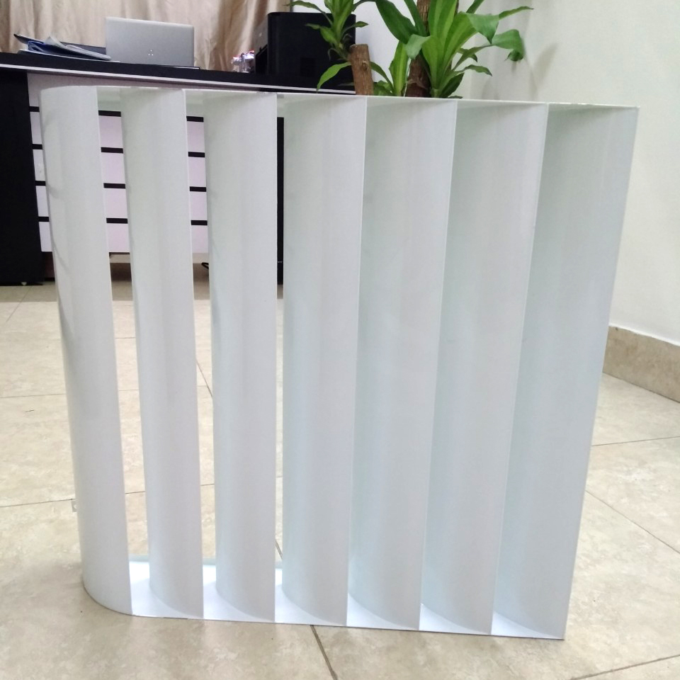 Tấm chuyển hướng cục nóng điều hòa