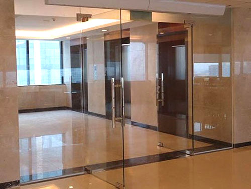 Cửa kính trượt tự động