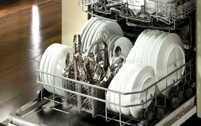 Sử dụng máy rửa bát dễ dàng