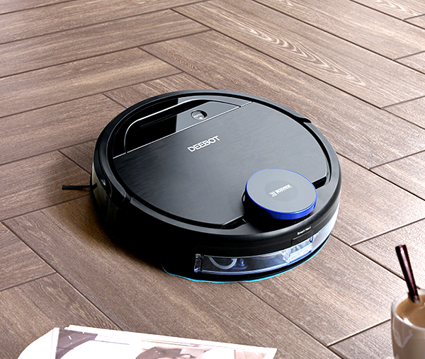 Robot hút bụi thông minh