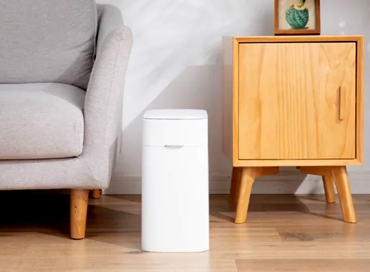 thùng rác gia đình thông minh