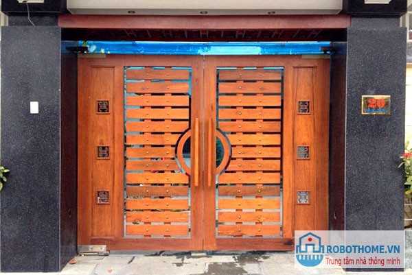 Những dòng motor nào phù hợp với cửa tự động bằng gỗ?
