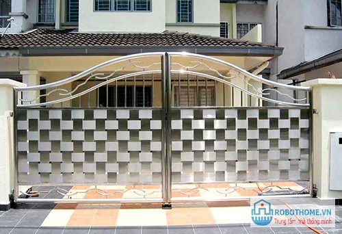 Cổng cửa tự động sang trọng, hiện đại cho công trình tại Thái Bình